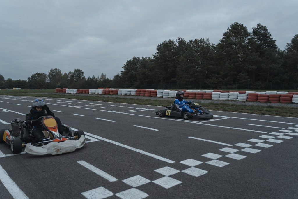 KARTING TRACKS