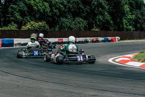 Tout sur le Karting : les conseils et équipements