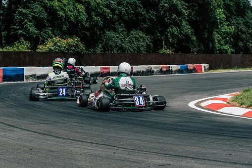 Tout sur le Karting : les conseils et équipements