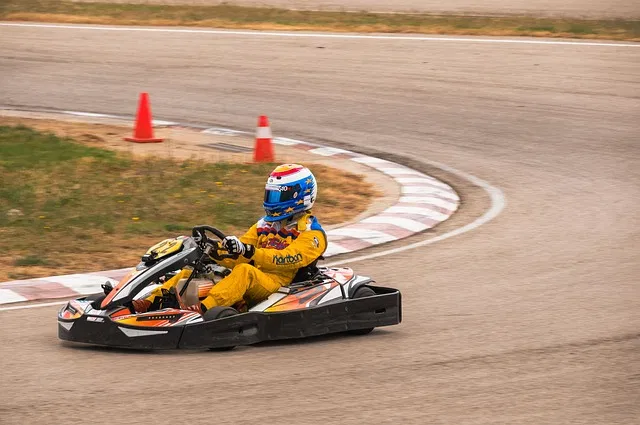 Les techniques pour maîtriser les virages serrés en karting