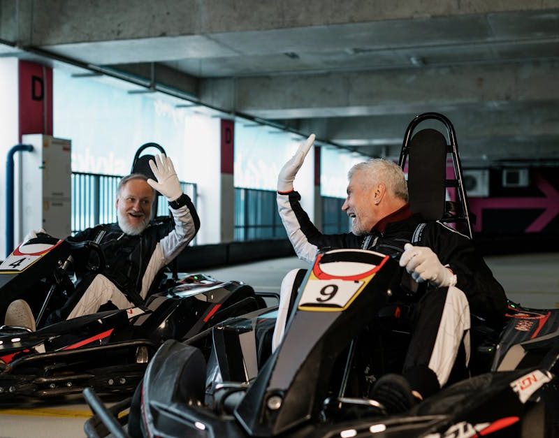 découvrez le karting électrique, une expérience de course palpitante qui allie vitesse, technologie et respect de l'environnement. profitez d'une aventure unique sur pistes adaptées pour tous, des débutants aux pilotes expérimentés. vivez l'adrénaline du karting tout en préservant la planète!
