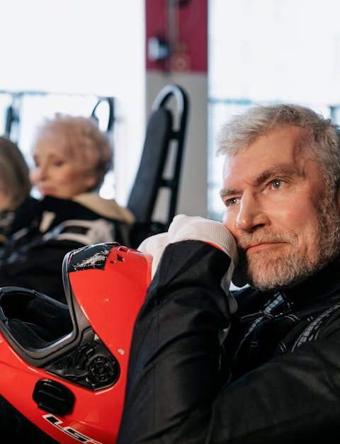 découvrez l'univers palpitant du karting ! que vous soyez novice ou pilote expérimenté, vivez des courses endiablées sur des pistes adaptées à tous les niveaux. amenez vos amis et votre famille pour une expérience inoubliable pleine d'adrénaline et de plaisir.