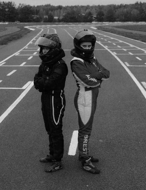 découvrez l’univers du karting : conseils, techniques, circuits incontournables et tout ce qu’il faut savoir pour débuter ou se perfectionner dans ce sport automobile accessible à tous les âges.