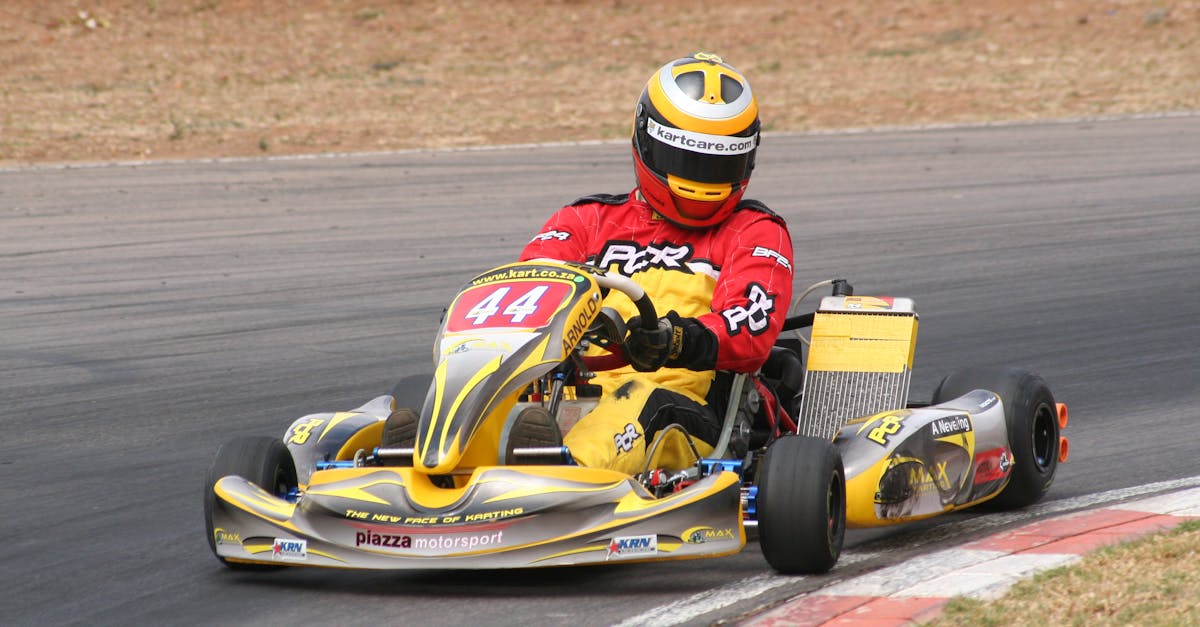 découvrez l’univers du karting professionnel : conseils, équipements, compétitions et techniques pour améliorer vos performances sur circuit. devenez un pro du karting !