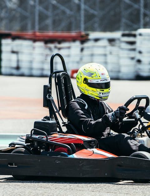 découvrez l’univers du karting professionnel : conseils, actualités, techniques de pilotage et équipements. tout pour progresser et vivre pleinement votre passion sur circuit.